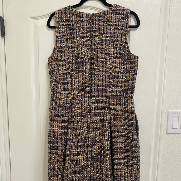 Gal Meets Glam Tinsley - Picture 2 of 2